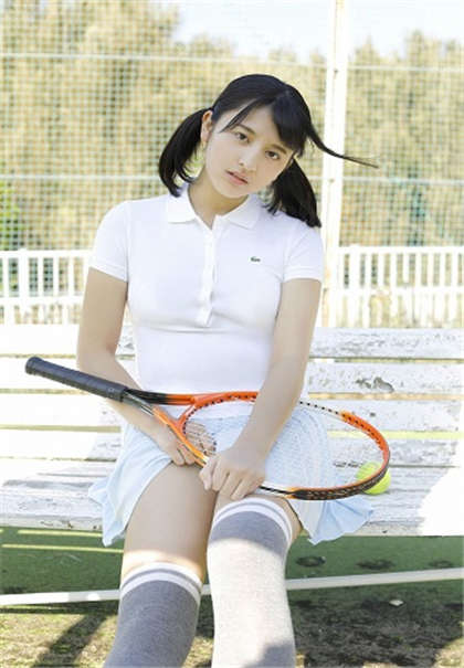 黄肉小说细节-闷骚的女人性饥渴小说_芳疗氧性