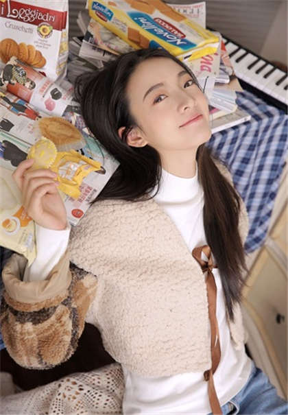 污文医生-校长把校花按在桌上_芳疗氧性