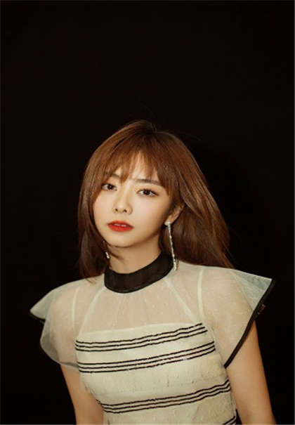 很黄的吃奶汁小说-只留下我的c乳罩和裤衩_芳疗氧性