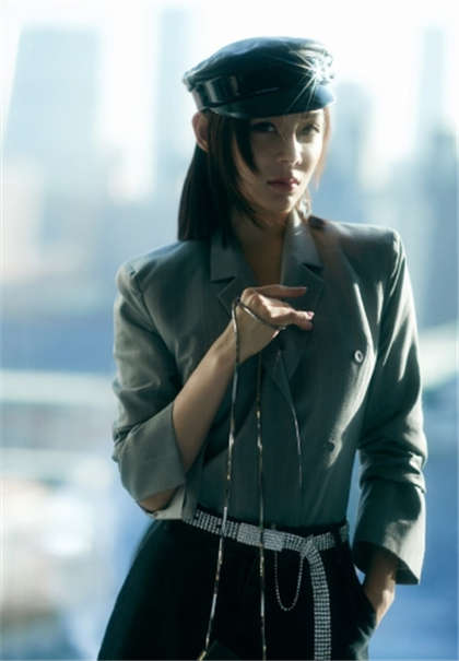 污污的耽美文-体内的两根大肉棒_芳疗氧性