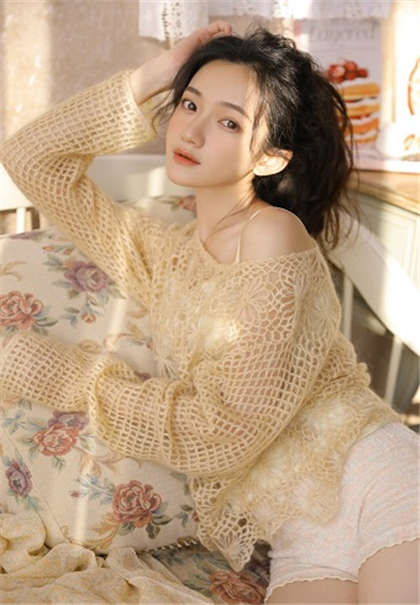 黄色污污黄湿黄色小说-被两个男的吃奶了好爽_芳疗氧性