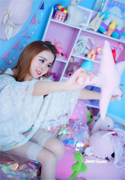 嗯好深啊-一扯胸衣大白兔跳出来_芳疗氧性