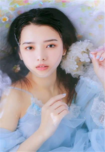 啊不要啊疼h文-两粒奶头好想被捏拉_芳疗氧性