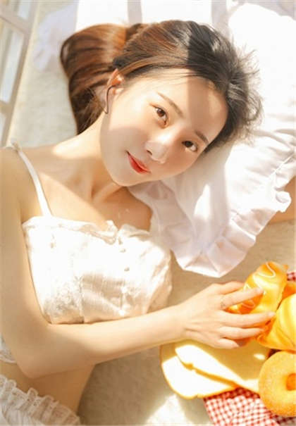 对着镜子从后面挺进她-女人描述初夜性爱感受_芳疗氧性