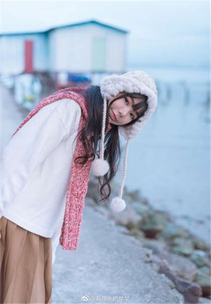 好几个男人上一个女小说-不断地挺着腰撞击着_芳疗氧性