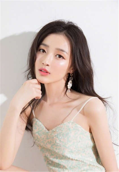 教室里不行太大太长了-双腿间已经湿成一片_芳疗氧性