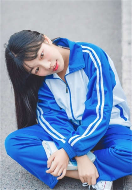 嗯嗯我嗯-能看到下面流水的小说_芳疗氧性