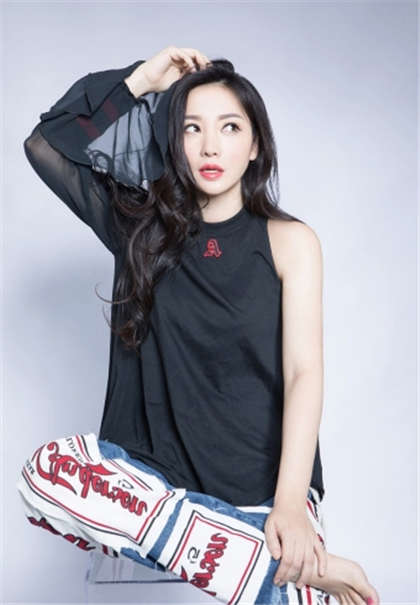 老师学生在班里做污污-啪得冒白浆_芳疗氧性