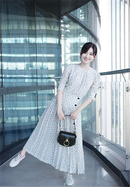 污小说司机教练-我哥闺蜜老公在试衣间_芳疗氧性