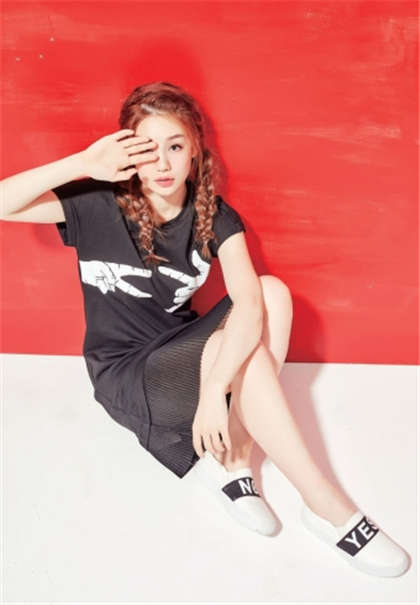 看到人下面流水的污文-很黄很黄在床上的小说_芳疗氧性