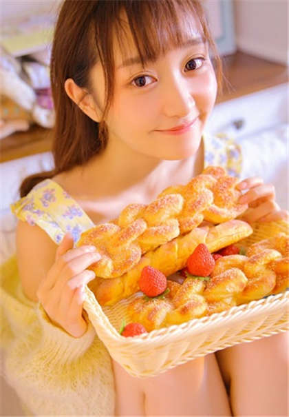 夫妻交换小说系列-我公车上被猛烈_芳疗氧性