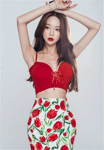 h文小说男女-啊哥哥你轻点我好疼_芳疗氧性