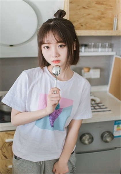 黄的流水的短文-插入jj小说_芳疗氧性