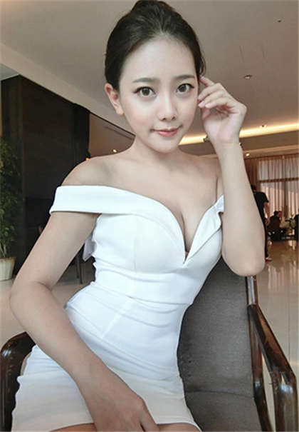 bl公车上被猛烈的进出-要女主下面夹东西的污文大全_芳疗氧性