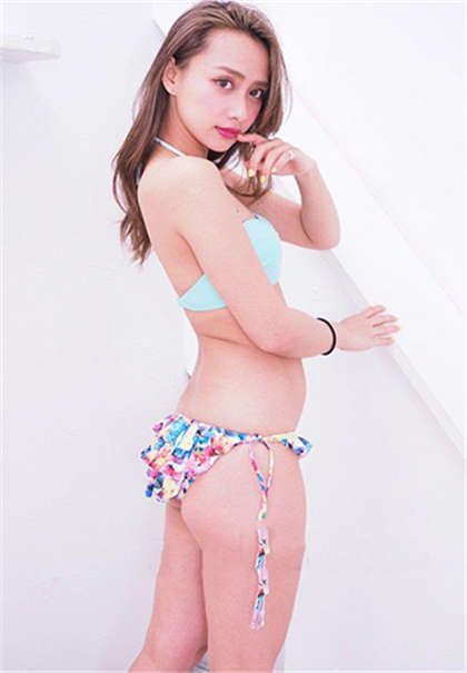 嗯啊 逼逼好爽-他的头埋入她的甬道_芳疗氧性