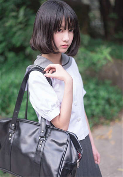 类似门卫老张的小说-被拉到野外强要好爽_芳疗氧性