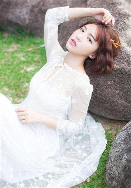 下面湿湿的都流水了的文污污-前后夹击尿进去h文_芳疗氧性