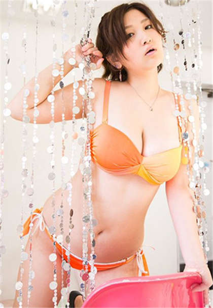 一女多男两根同时进去小说-口述异性按摩高潮的经历_芳疗氧性