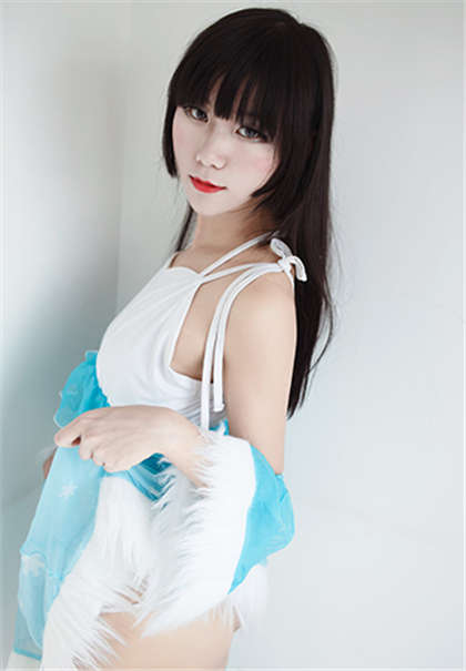 校花下身被折磨流水-男给女口的过程_芳疗氧性