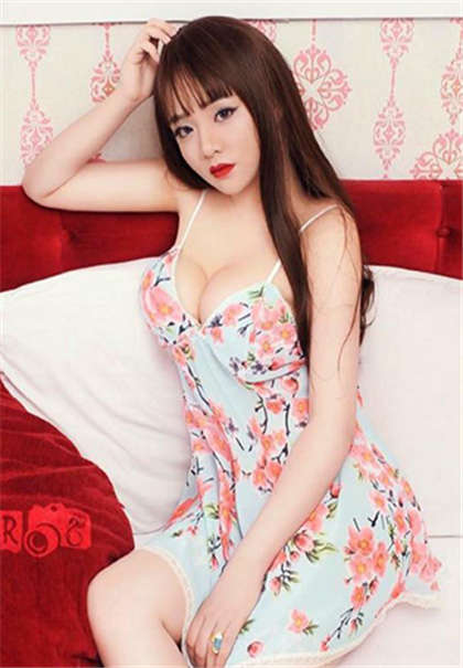 细污短篇小说-那一夜在草地上要了我_芳疗氧性