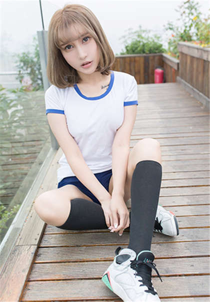 让女人底下湿的小黄文-新婚之夜被逼验身_芳疗氧性