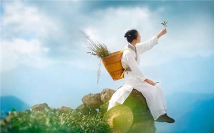 污得让人下面流水的短文-描写男主吸奶玩乳的文_芳疗氧性