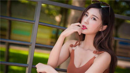 宫廷宠文有肉必湿-黄黄的感情文肉多的_芳疗氧性