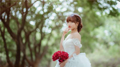 他的硕大撑开她的紧致-太太有点污_芳疗氧性