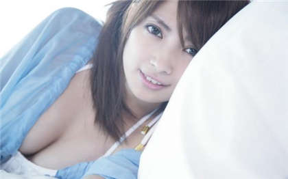 公媳乱伦-熟妇玩大黑机巴_芳疗氧性