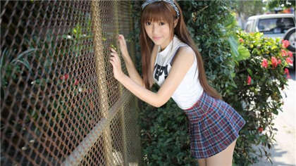 公车污白洁-下面秒湿的污污的小黄文_芳疗氧性