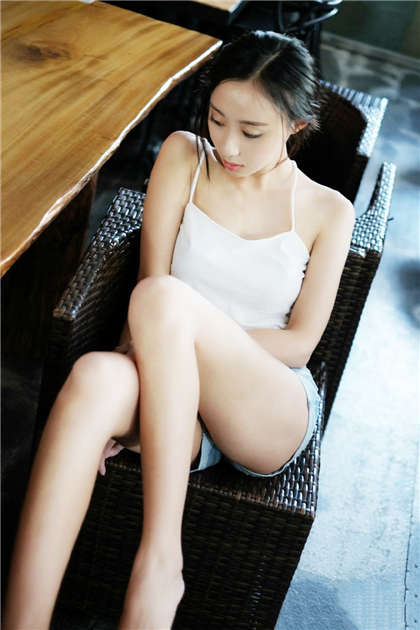 性姿势大尺度描写小说-臂缝抽肿鞭穴腐烂国度_芳疗氧性