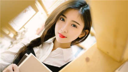 群p好舒服啊好爽-三人一起做污污的事_芳疗氧性