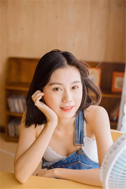 很黄很黄的故事章节-你看看都快透湿了_芳疗氧性