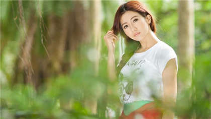 很撩的肉肉章节-舔舔妈咪_芳疗氧性