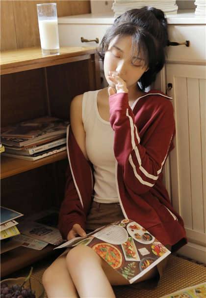 超级yin荡的高中女h文校园12-深夜污小说_芳疗氧性