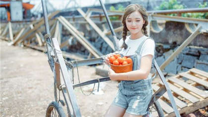 揉胸膜下小黄文-太深了好痛出去_芳疗氧性