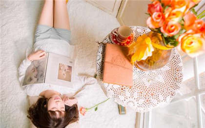 看了之后下面会湿的小说-往下体塞东西虐阴小说_芳疗氧性