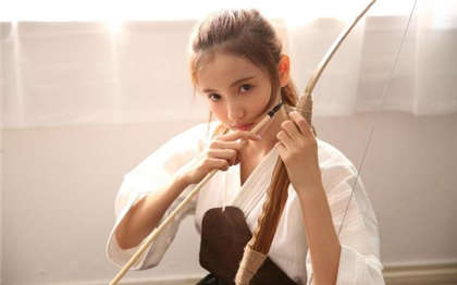 男人喜欢边吃奶边做-暗卫喜欢公主受罚_芳疗氧性