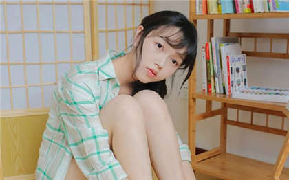 公车污白洁-下面秒湿的污污的小黄文_芳疗氧性