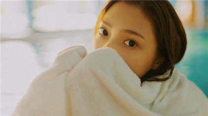 林婉馨的大学生活第一阅读-那夜被男友用手指进去的真实故事_芳疗氧性