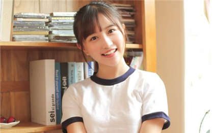 学校里的荡货-小妖精你的好紧_芳疗氧性