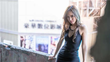 黄色小说小免费看-啊老师你的骚水真多_芳疗氧性