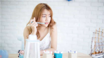 女主和暗卫肉高H-多肉短文污推荐_芳疗氧性