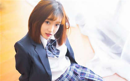 很湿的文字小说-男朋友在教室吃奶_芳疗氧性