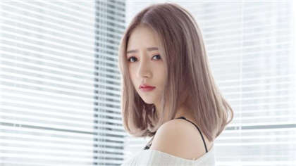 水多肉多校园-《淫荡少妇系列》小说_芳疗氧性