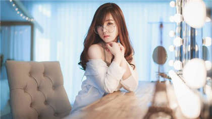 宝贝儿,大紧了-他添的我死去活来_芳疗氧性