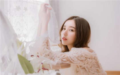 很黄很肉很色的短文-一下子就湿了_芳疗氧性