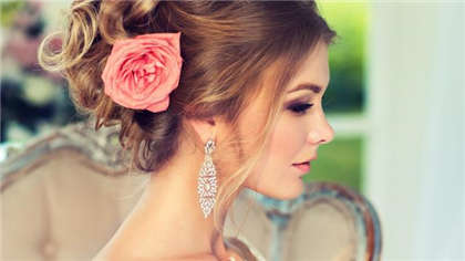 g点流水各种刺激小说-下药迷奸后遭疯狂蹂躏_芳疗氧性