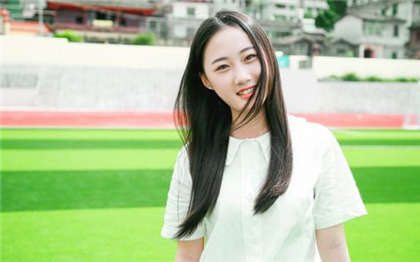 老师与学生小黄文-女主很污很肉撩男主的小说_芳疗氧性