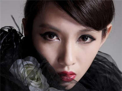 胯下巨龙挺进美妇身体-万人迷的双胞胎妹妹_芳疗氧性